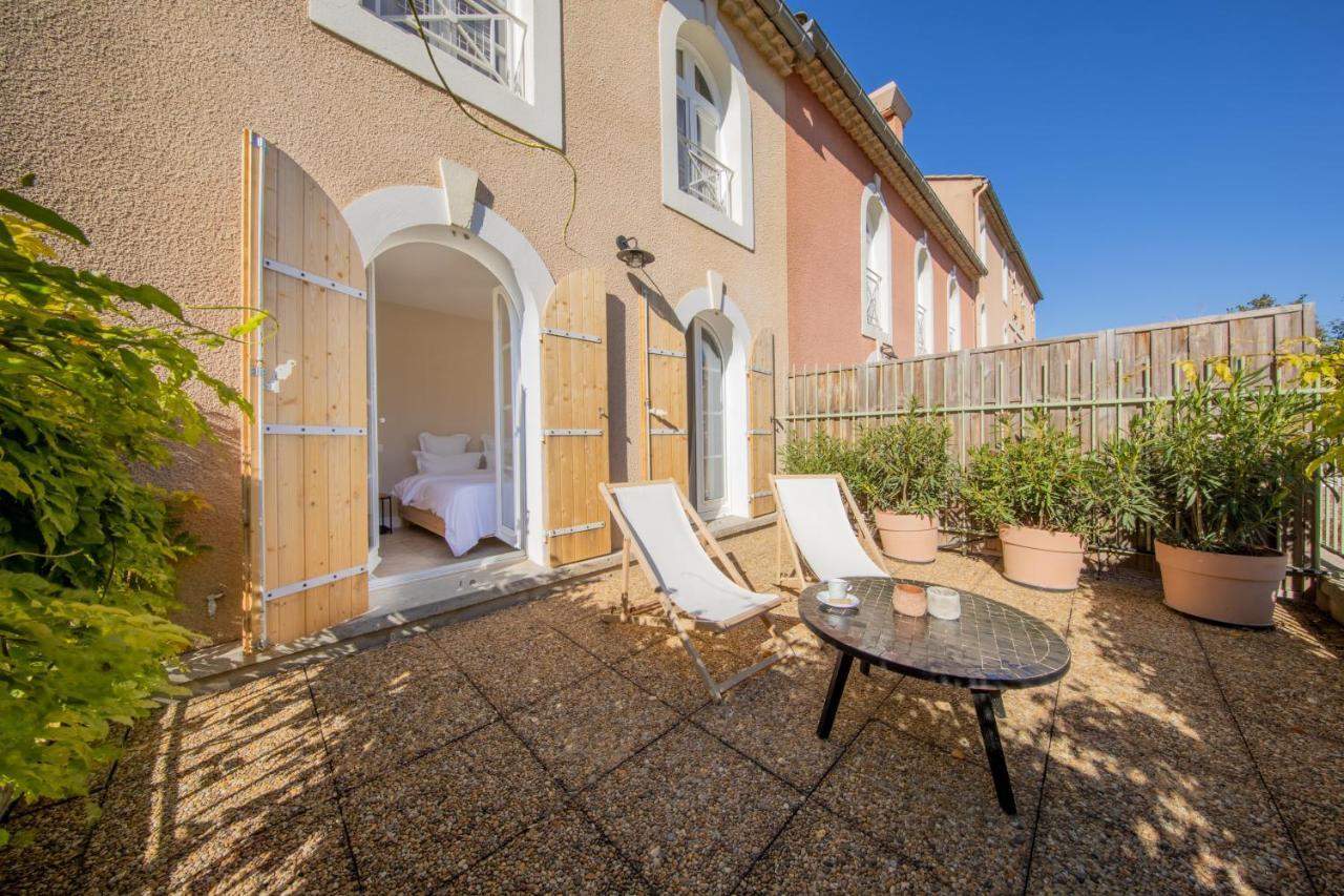 Moulin De La Roque Hotel Althen-des-Paluds Exterior photo